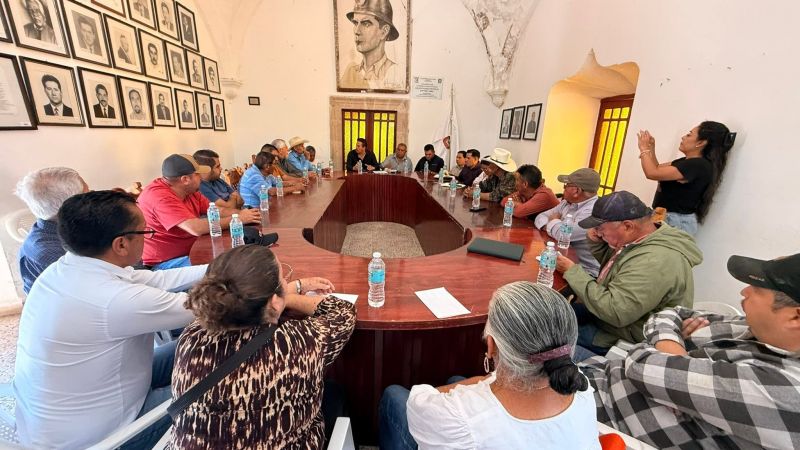 Zacualpan fortalece el trabajo coordinado con productoras y productores agaveros del municipio